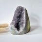 Edelsteen Gepolijste Amethist Geode van 688 gram – Spirituele Eyecatcher met Krachtige Energie