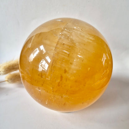 Edelsteen Gele Fluoriet Bol (±1500 g | ±105 mm)