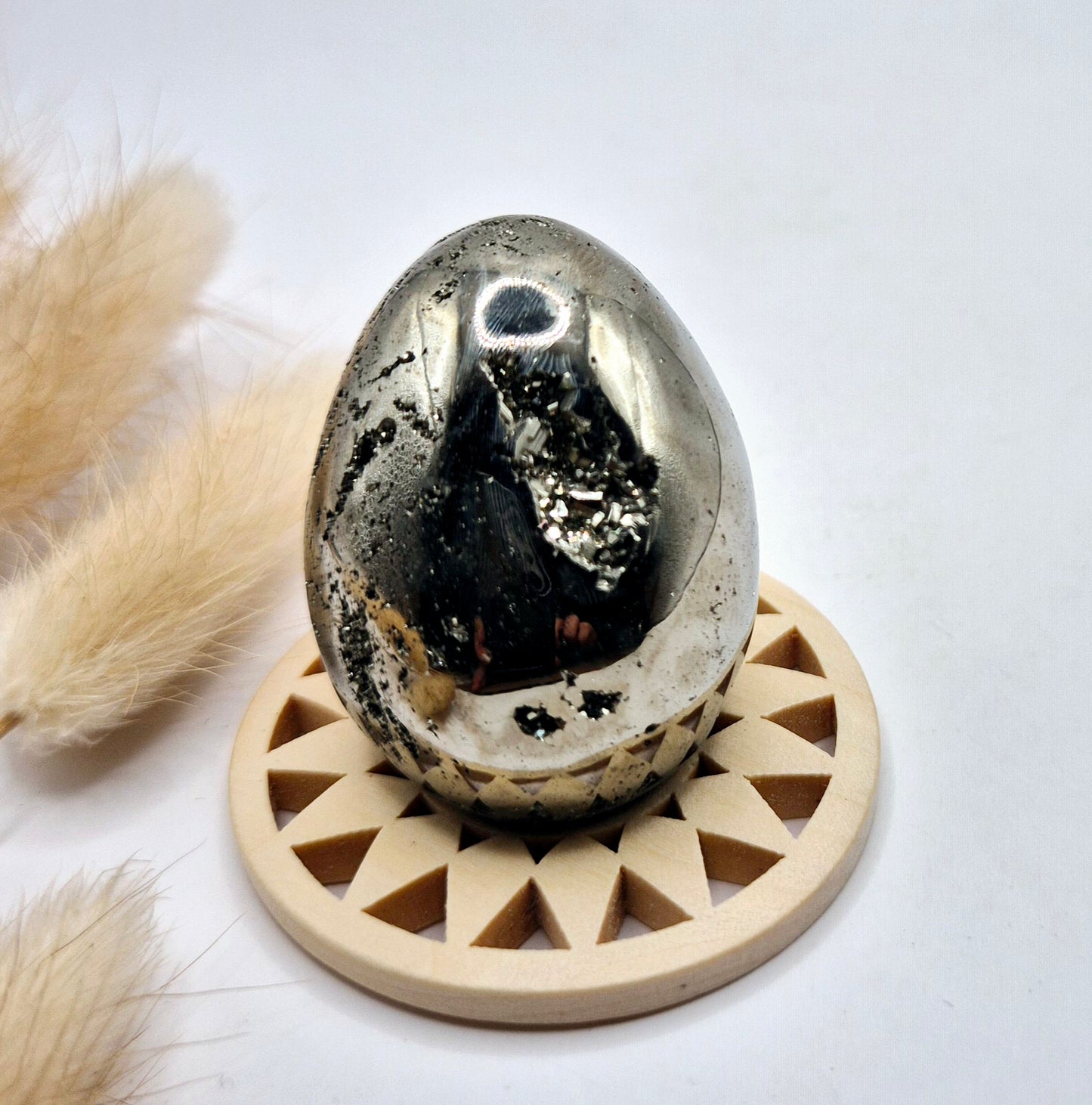 Edelsteen Bol Pyriet 40-50 mm – Hoge Kwaliteit met Druzy Kristallen