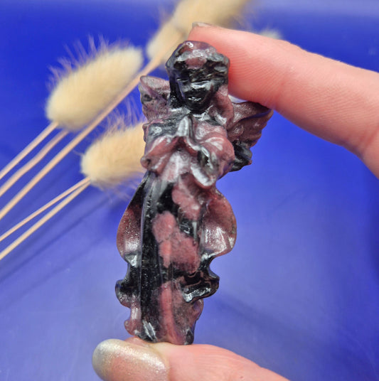 Edelsteen Engelen Carving Garnet – ca. 8 cm | Bescherming & Rust