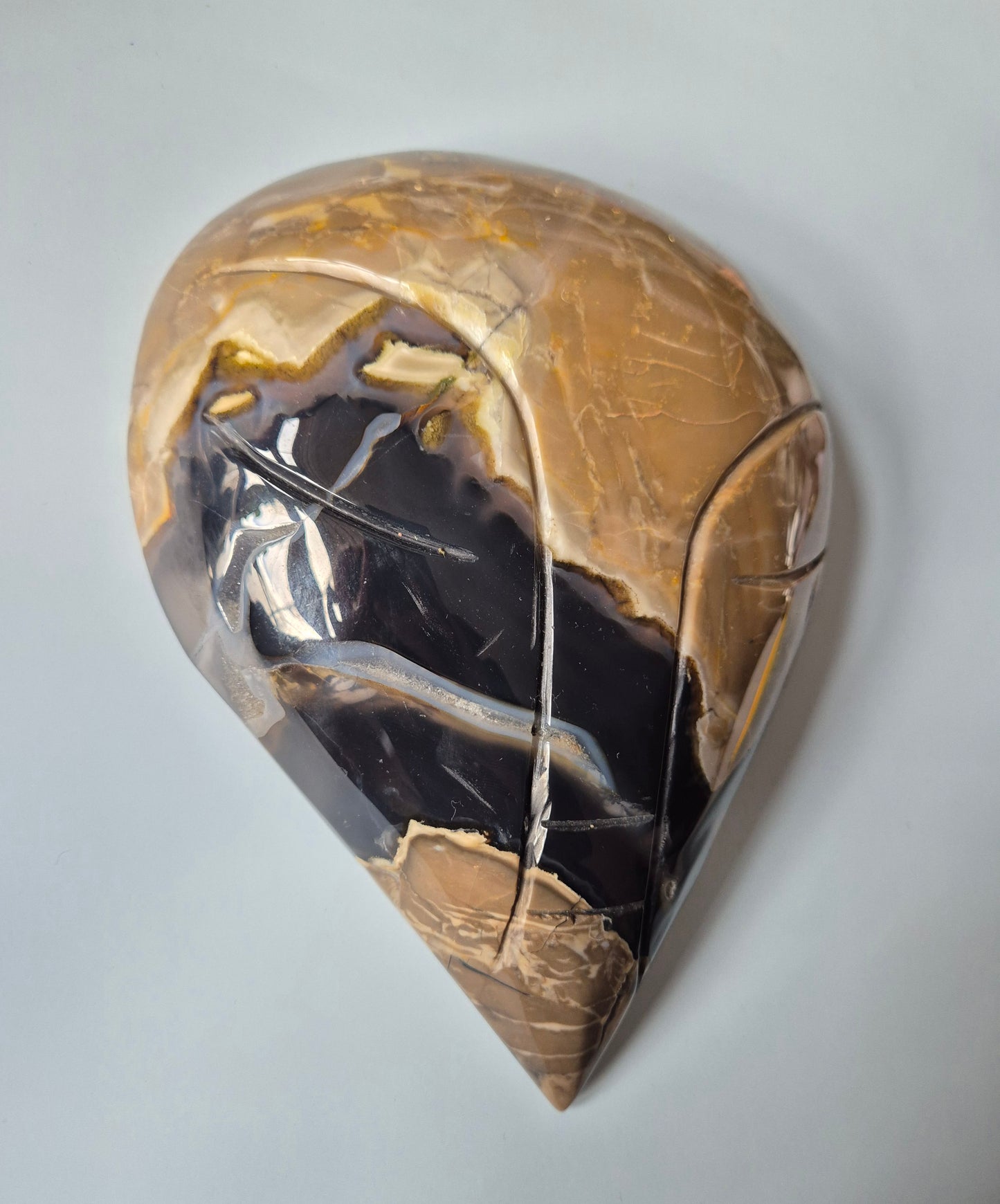 XL Edelsteen Volcano Agate Sculptuur (UV Reactief) – ± 3 kg