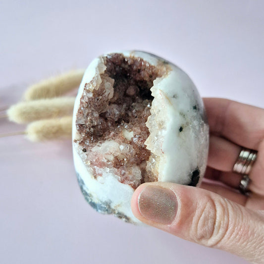 XL Edelsteen Druzy Pink Amethist Geode Freeform van 310 gram Statement Piece