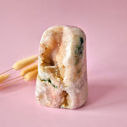 Gemstone Blue Moonstone Flame 7-9cm With Beautiful Flash