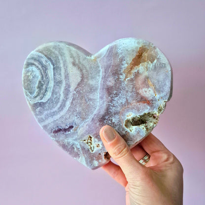 XL Edelsteen Druzy Pink Amethyst Hart – Hoge Kwaliteit ±1000g | incl. metalen standaard | uniek stuk Roze Amethist