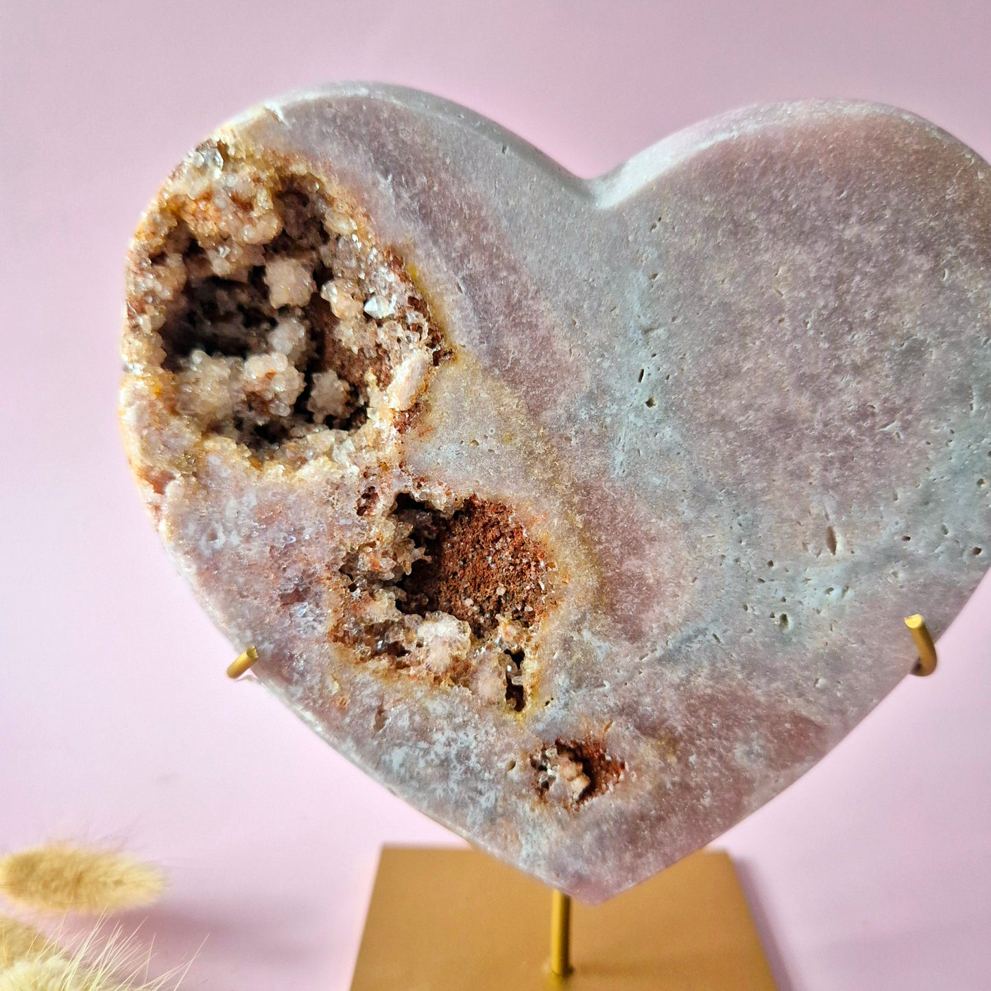 XL Edelsteen Druzy Pink Amethyst Hart – Hoge Kwaliteit ±800g | incl. metalen standaard | uniek stuk Roze Amethist