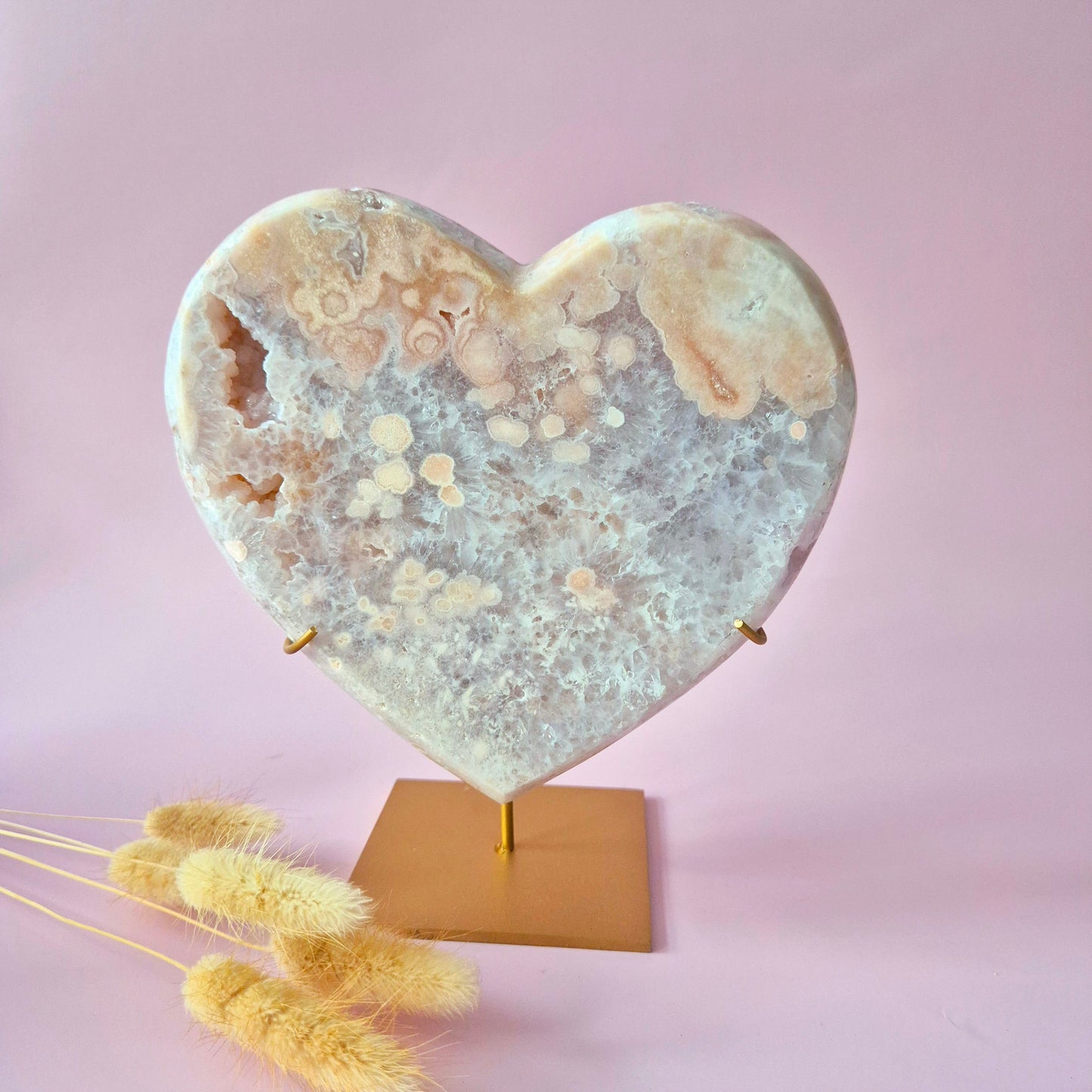 XL Edelsteen Druzy Pink Amethyst Hart – Hoge Kwaliteit ±1345g | incl. metalen standaard | uniek stuk Roze Amethist