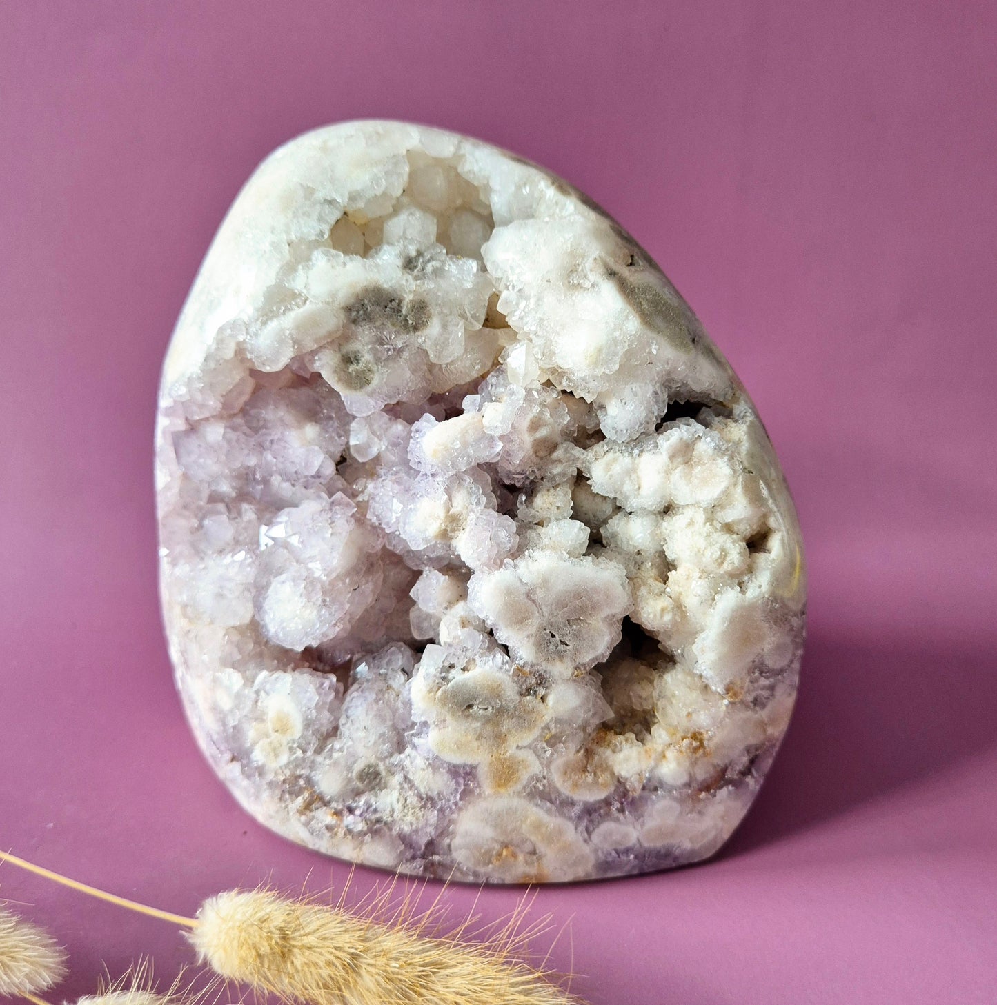 XL Edelsteen Druzy Pink Amethist Geode Freeform van 1700 gram Statement Piece