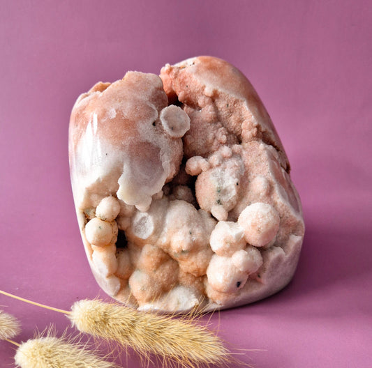 XL Edelsteen Druzy Pink Amethist Geode Freeform van 1521 gram Statement Piece