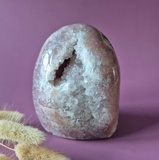 XL Edelsteen Druzy Pink Amethist Geode Freeform van 1119 gram Statement Piece