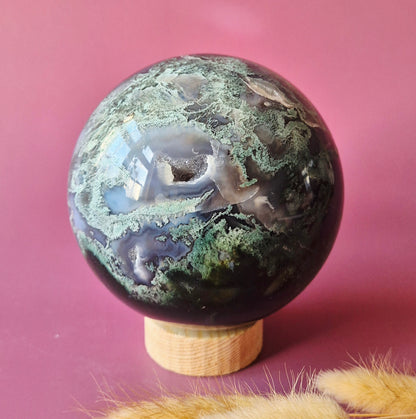 Kristallen Edelsteen Bol Mosagaat Druzy Geode sphere 120mm 1949g