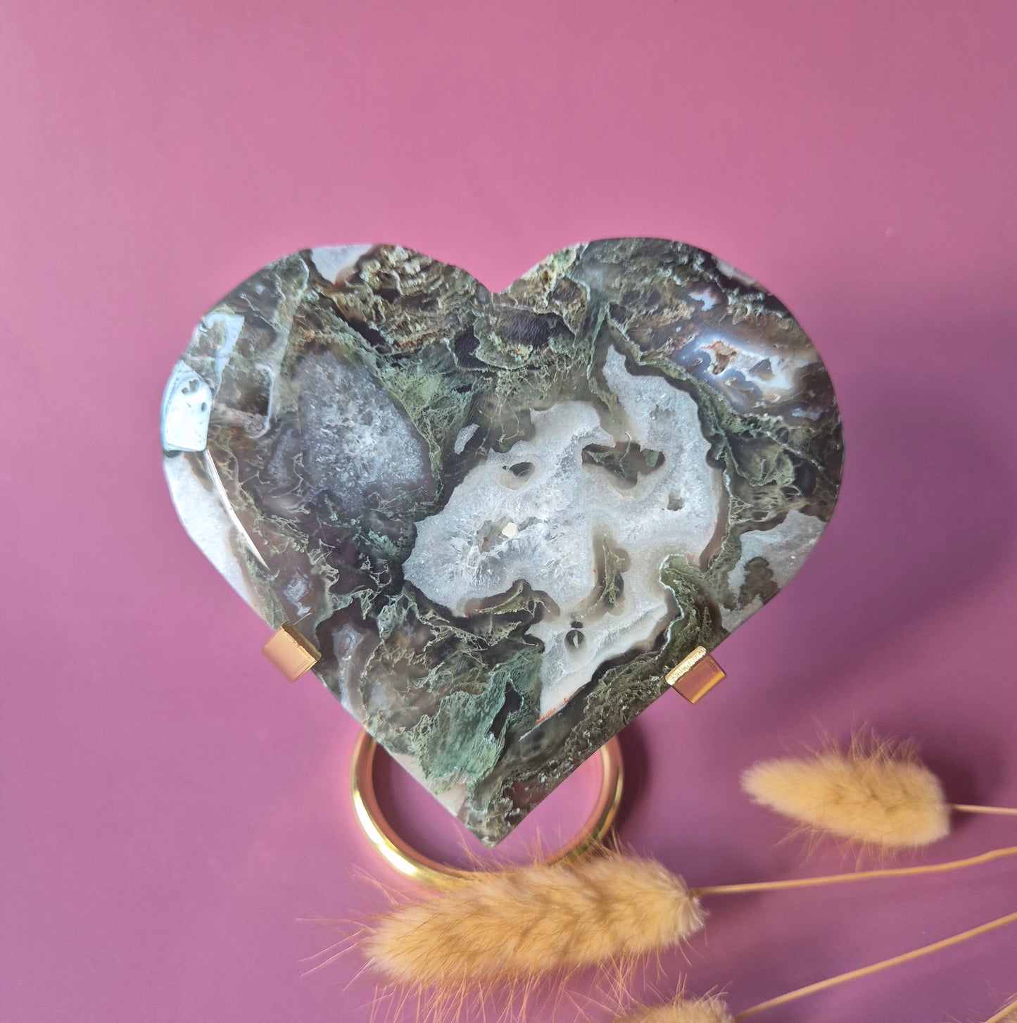 Edelstein Druzy Moosachat Herz auf Metallständer – Nr. 93 230 Gramm