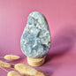 XL Celestite Geode Ei – 1300 gram | Hemelsblauw rustpunt met engelenenergie (Celestien)