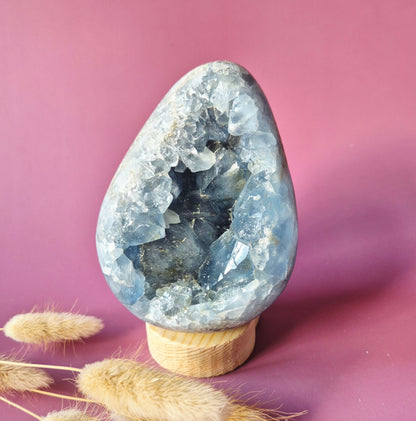 XL Celestite Geode Ei – 1200 gram | Hemelsblauw rustpunt met engelenenergie (Celestien)