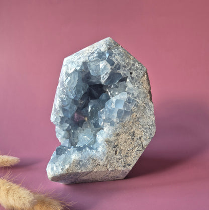 Celestien Geode – 2,56 kg | Rust, helderheid & engelenenergie Ruwe Edelsteen