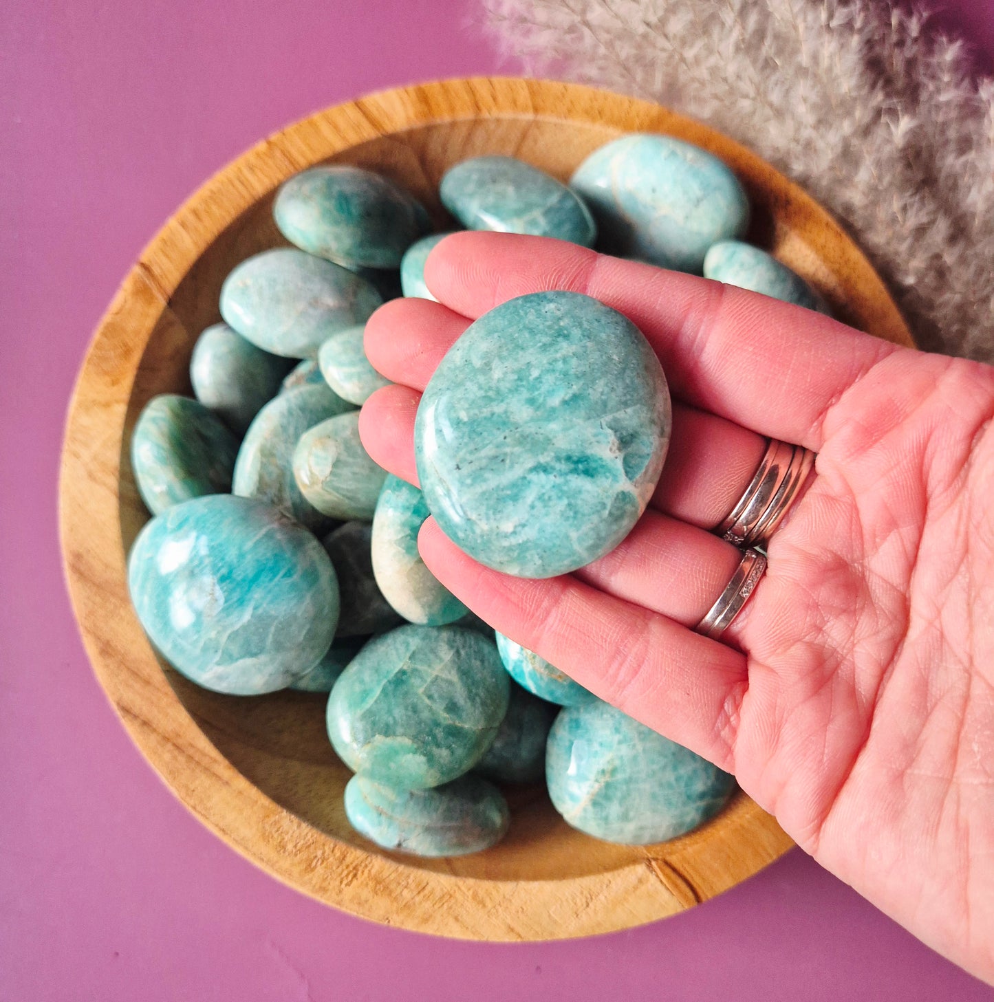 Amazoniet Handsteen – ca. 4–6 cm - Palmsteen / Worrystone / Zorgensteen