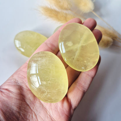 XL Edelstein-Katzenstatue aus Ozeanjaspis 16-18 cm – handgeschnitzt | Einzigartiges Dekorationsstück