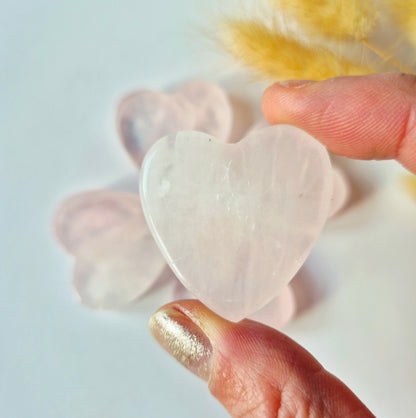 Edelsteen Hartje Zaksteen 3-4cm – Rozenkwarts