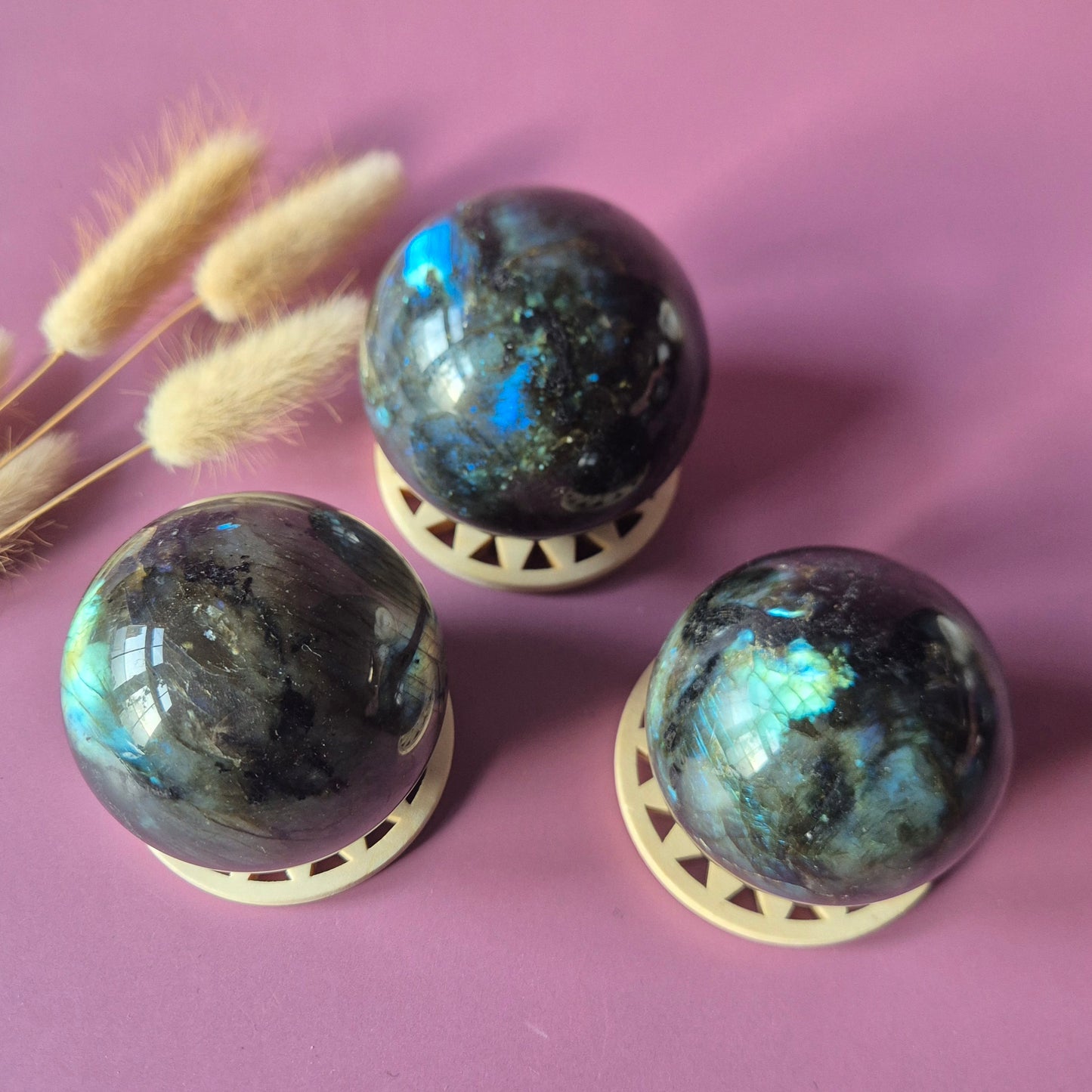 Labradoriet Bol – Edelsteen Sphere met Flash (50mm-85mm)