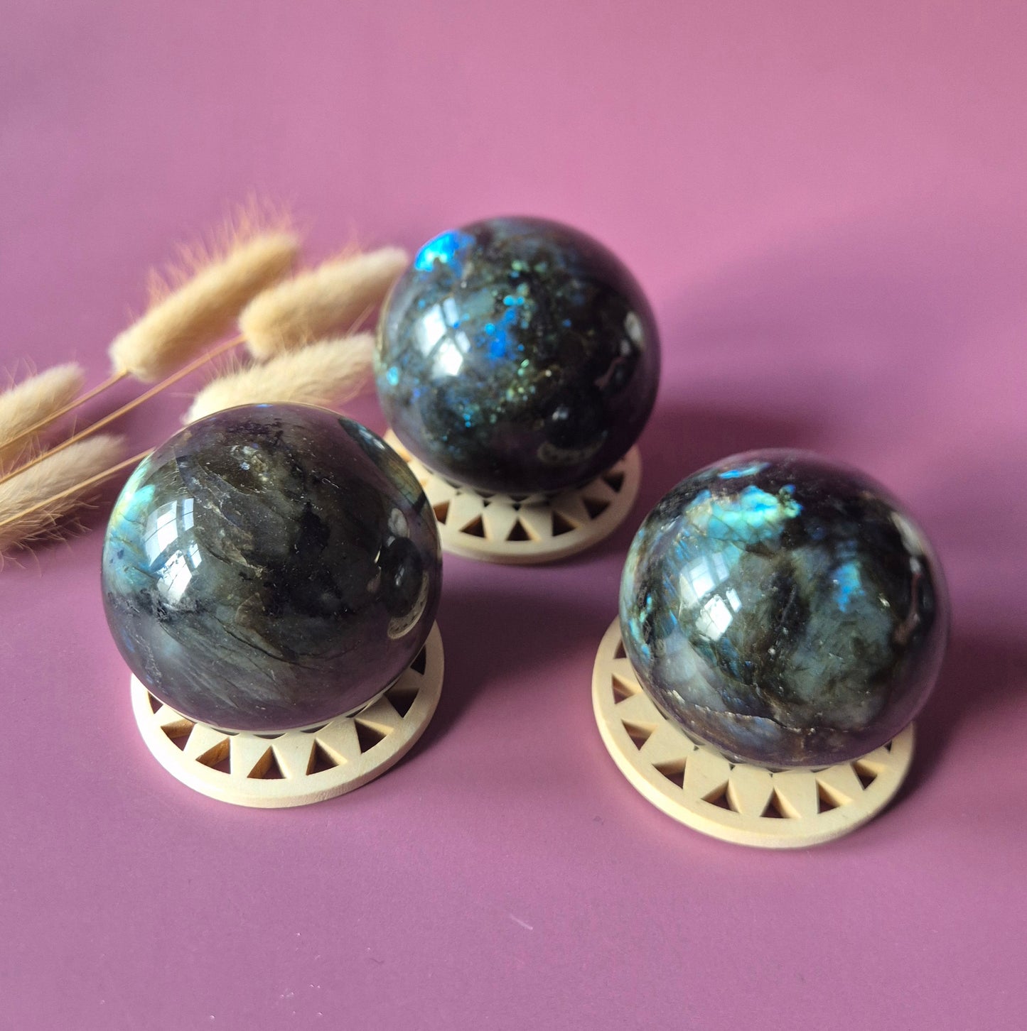 Labradoriet Bol – Edelsteen Sphere met Flash (50mm-85mm)