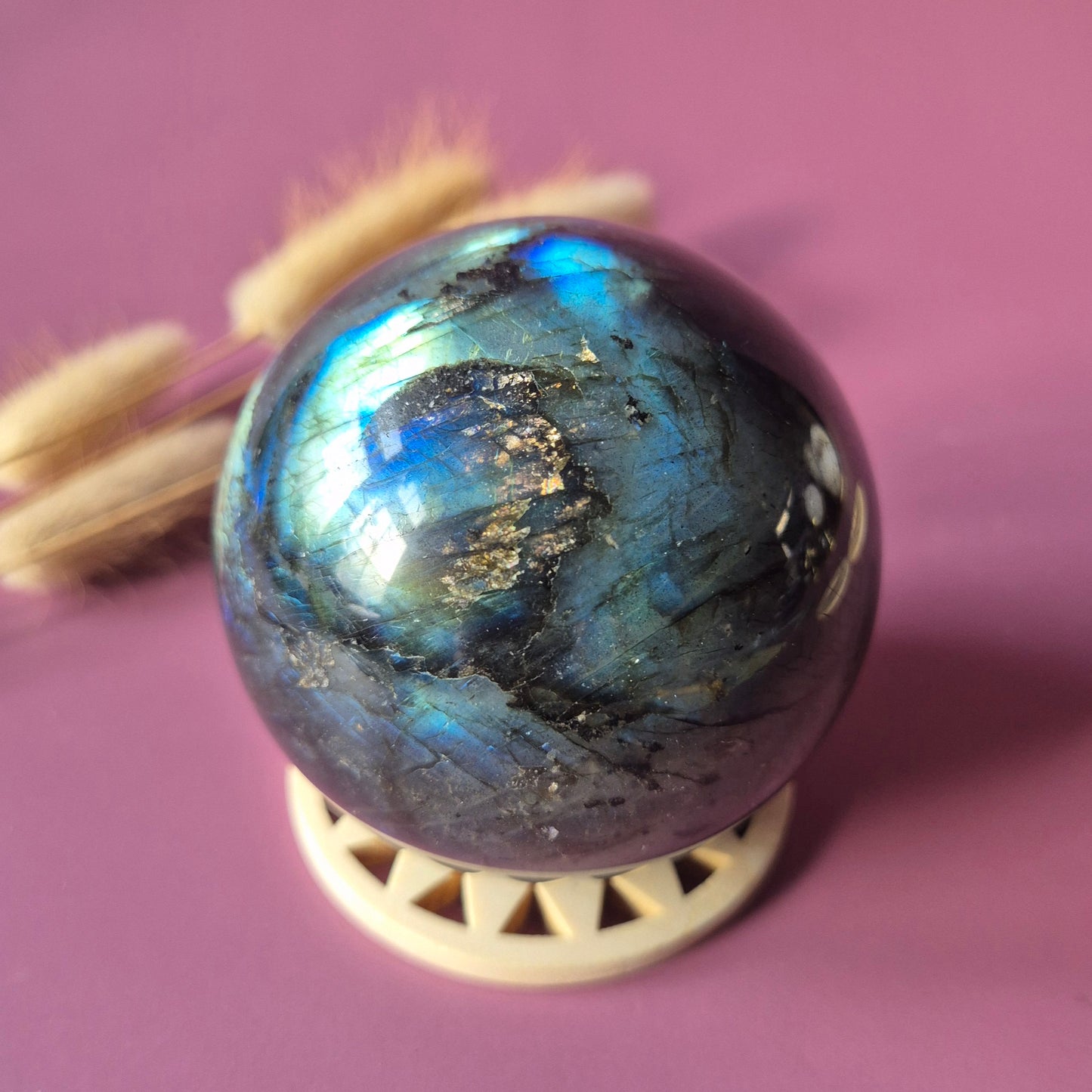 Labradoriet Bol – Edelsteen Sphere met Flash (50mm-85mm)