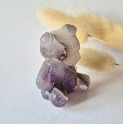 Edelsteen Facet Beer 4cm Crystal Carving – Dream Amethist