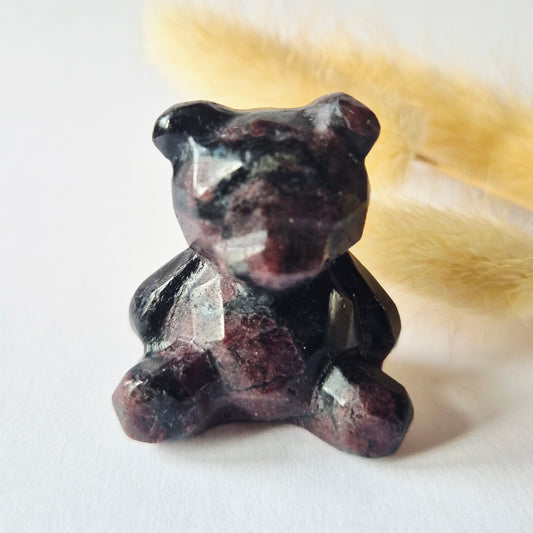 Edelsteen Facet Beer 4cm Crystal Carving – Garnet