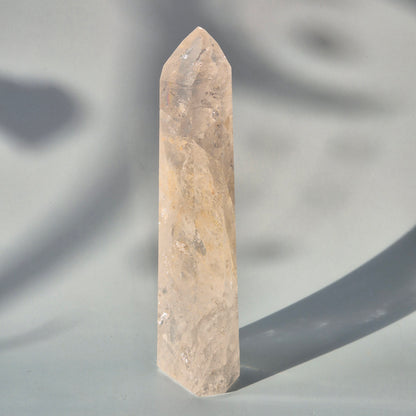 A+ Hoge Kwaliteit Bergkristal Toren – 493 gram – Premium Quartz Punt met Glinsterende Insluitsels