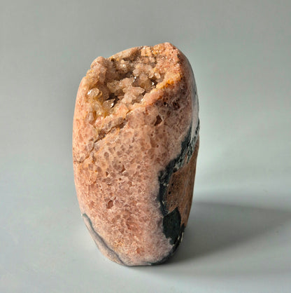 XL Edelsteen Druzy Pink Amethist Geode Freeform van 1154 gram Statement Piece