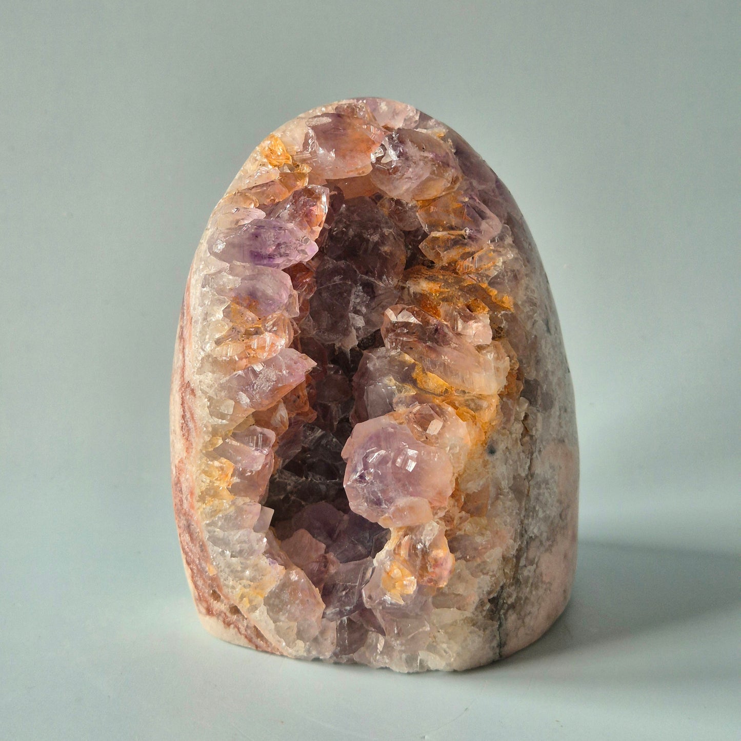 XL A+ Edelsteen Druzy Pink Amethist Geode Freeform van 900gram Statement Piece