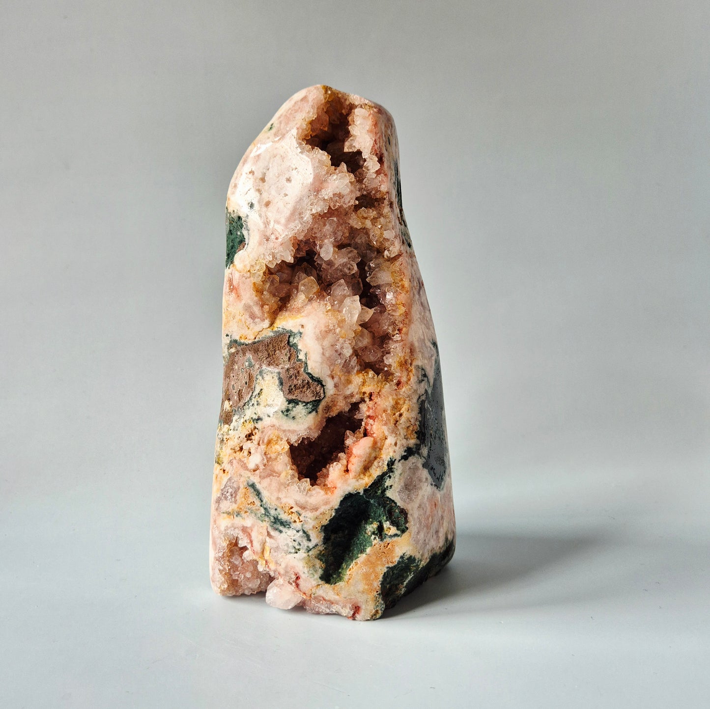 XL A+ Edelsteen Druzy Pink Amethist Geode Freeform van 1800gram Statement Piece