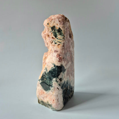 XL A+ Edelsteen Druzy Pink Amethist Geode Freeform van 1800gram Statement Piece