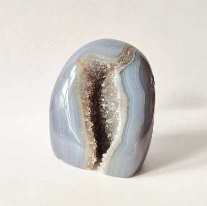 Druzy Agaat uit Uruguay – 253 gram | Natuurlijke Geode Edelsteen