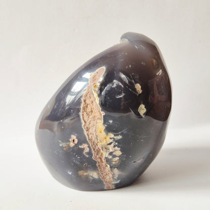 Druzy Agaat uit Uruguay inclusief Calciet vorming – 645 gram | Natuurlijke Geode Edelsteen