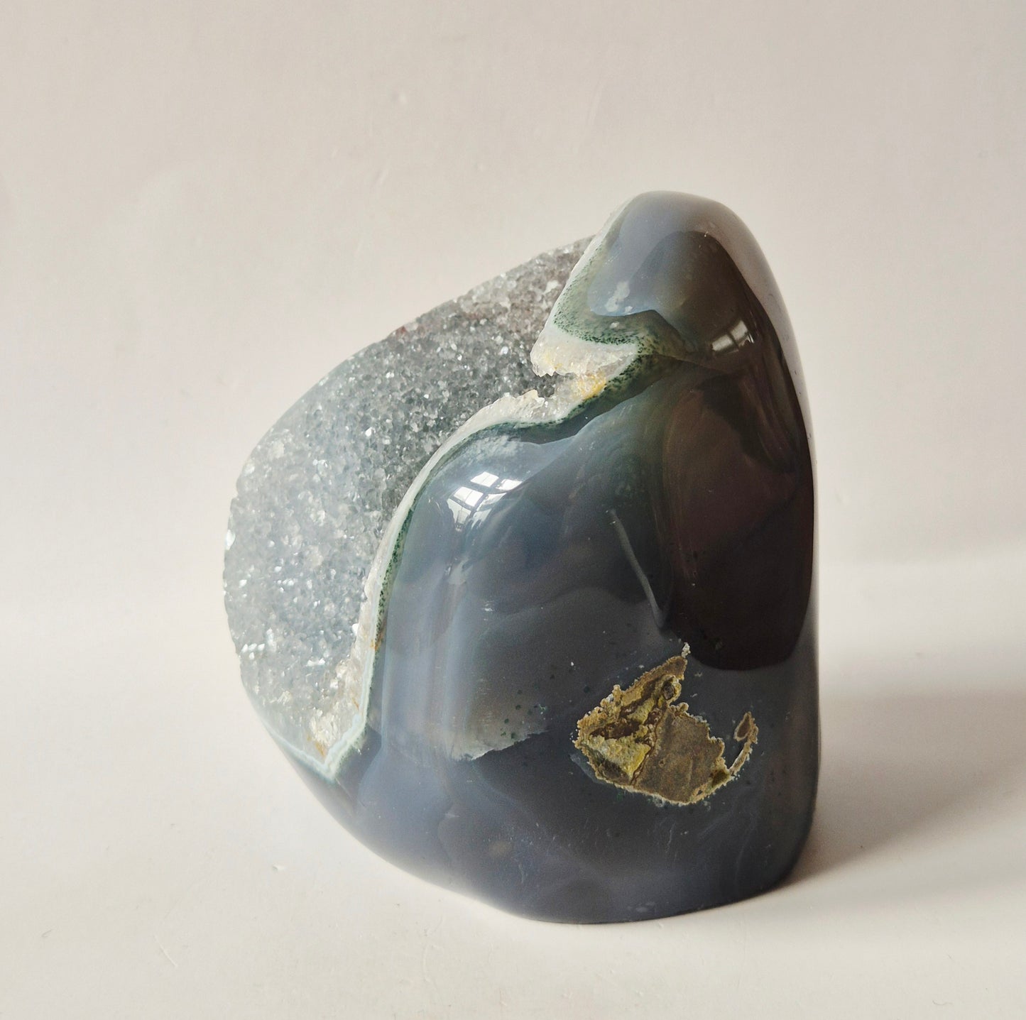 Druzy Agaat uit Uruguay  – 552 gram | Natuurlijke Geode Edelsteen