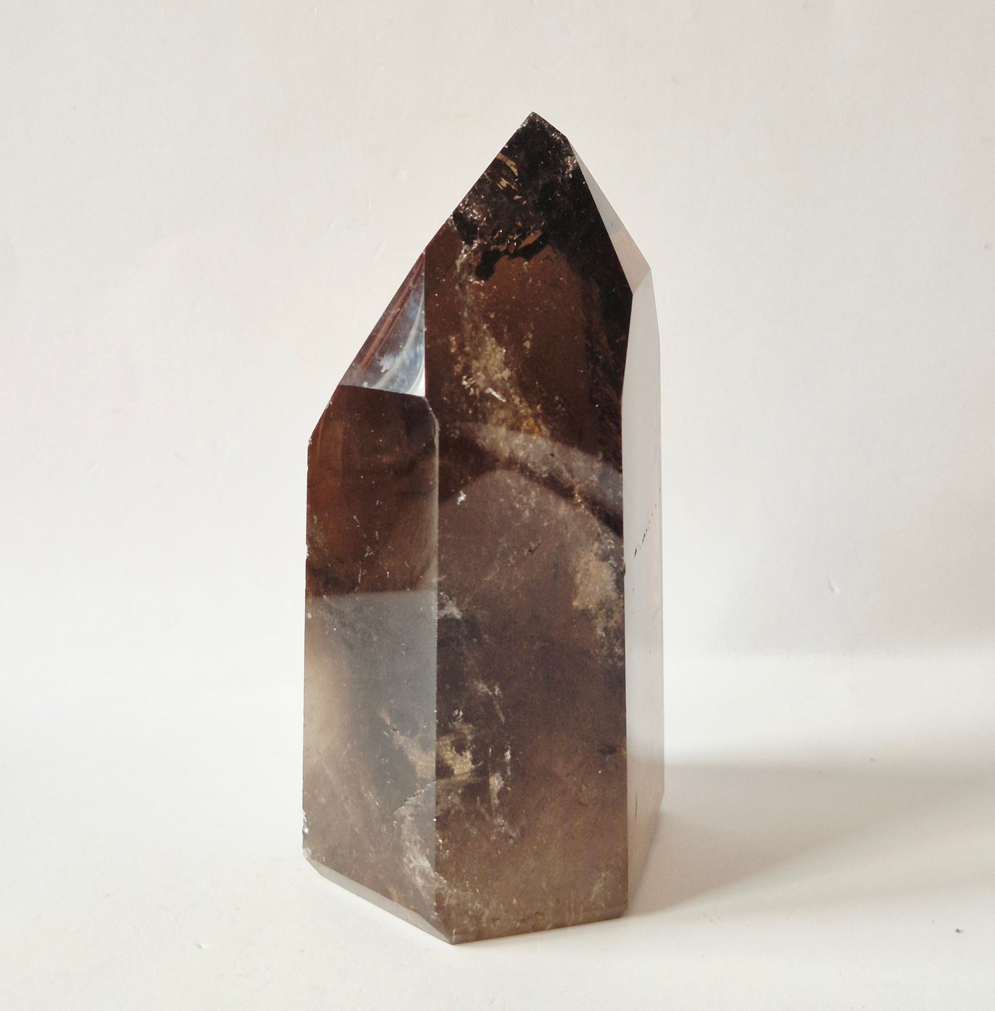 Donkere Rookkwarts Toren 373 gram – Hoge Kwaliteit Smoky Quartz met Diepe Insluitsels