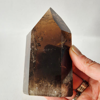 Donkere Rookkwarts Toren 373 gram – Hoge Kwaliteit Smoky Quartz met Diepe Insluitsels