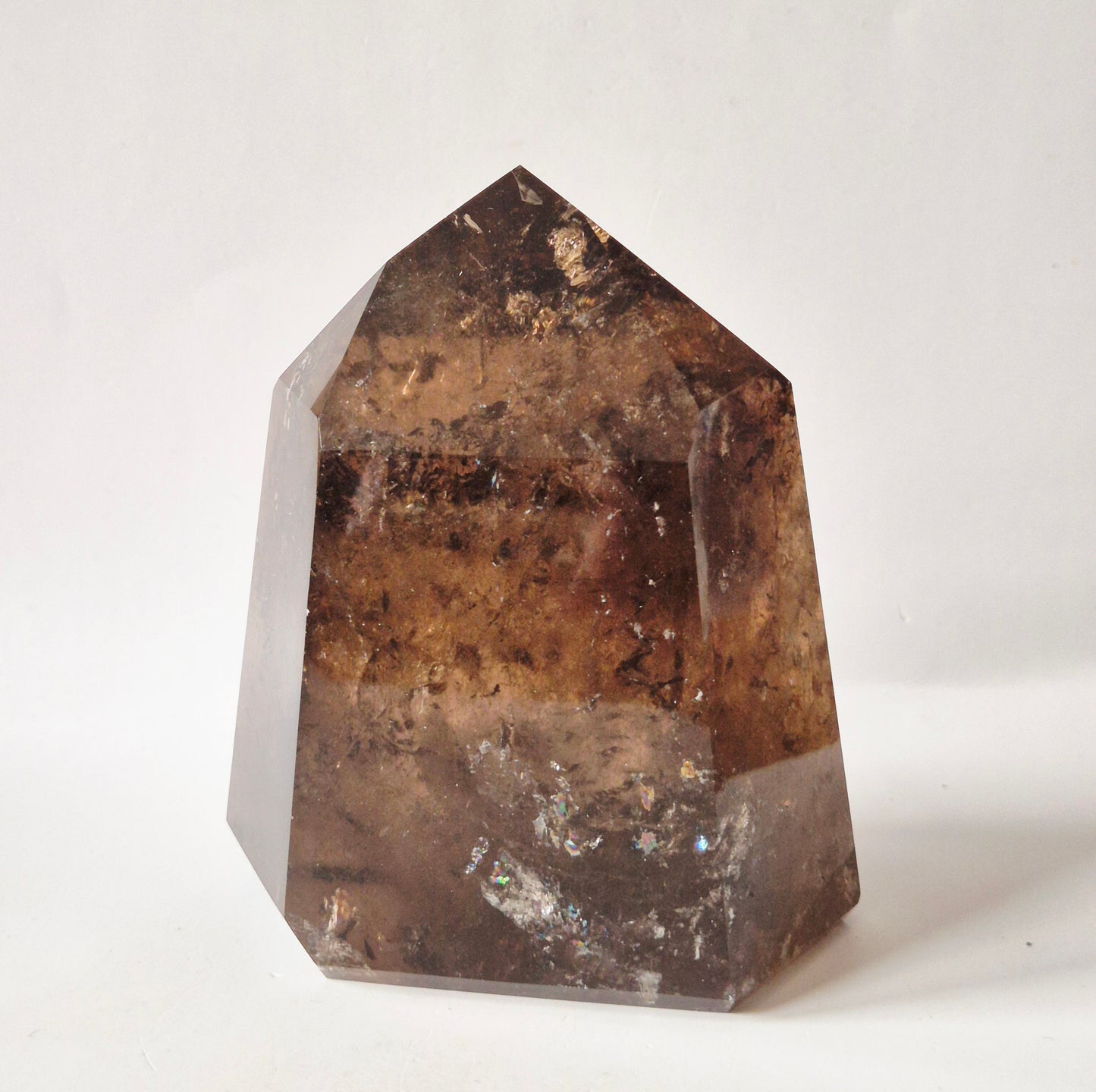 Rookkwarts Toren 642 gram – Hoge Kwaliteit Smoky Quartz met Diepe Insluitsels