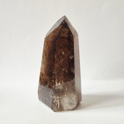 Rookkwarts Toren 330 gram – Hoge Kwaliteit Smoky Quartz met Diepe Insluitsels