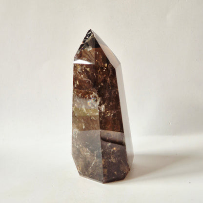 Rookkwarts Toren 330 gram – Hoge Kwaliteit Smoky Quartz met Diepe Insluitsels