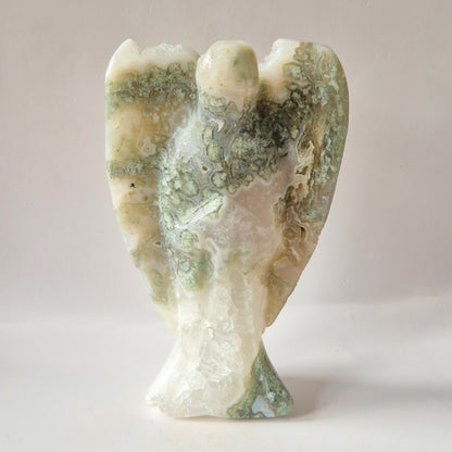 Edelsteen Druzy Mosagaat Engel – 15 cm | ca. 559 gram