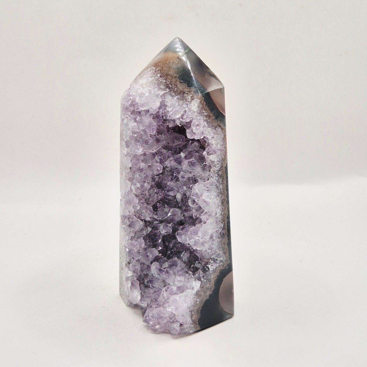 Amethist Agaat Punt Uruguay 185g – Hoogwaardige Druzy Edelsteen met Natuurlijke Agaatbanden