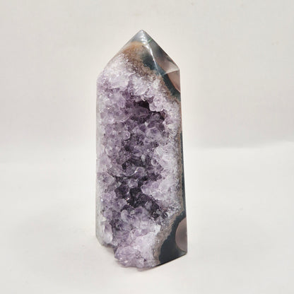 Amethist Agaat Punt Uruguay 185g – Hoogwaardige Druzy Edelsteen met Natuurlijke Agaatbanden