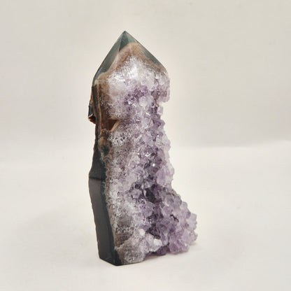 Amethist Agaat Punt Uruguay 185g – Hoogwaardige Druzy Edelsteen met Natuurlijke Agaatbanden
