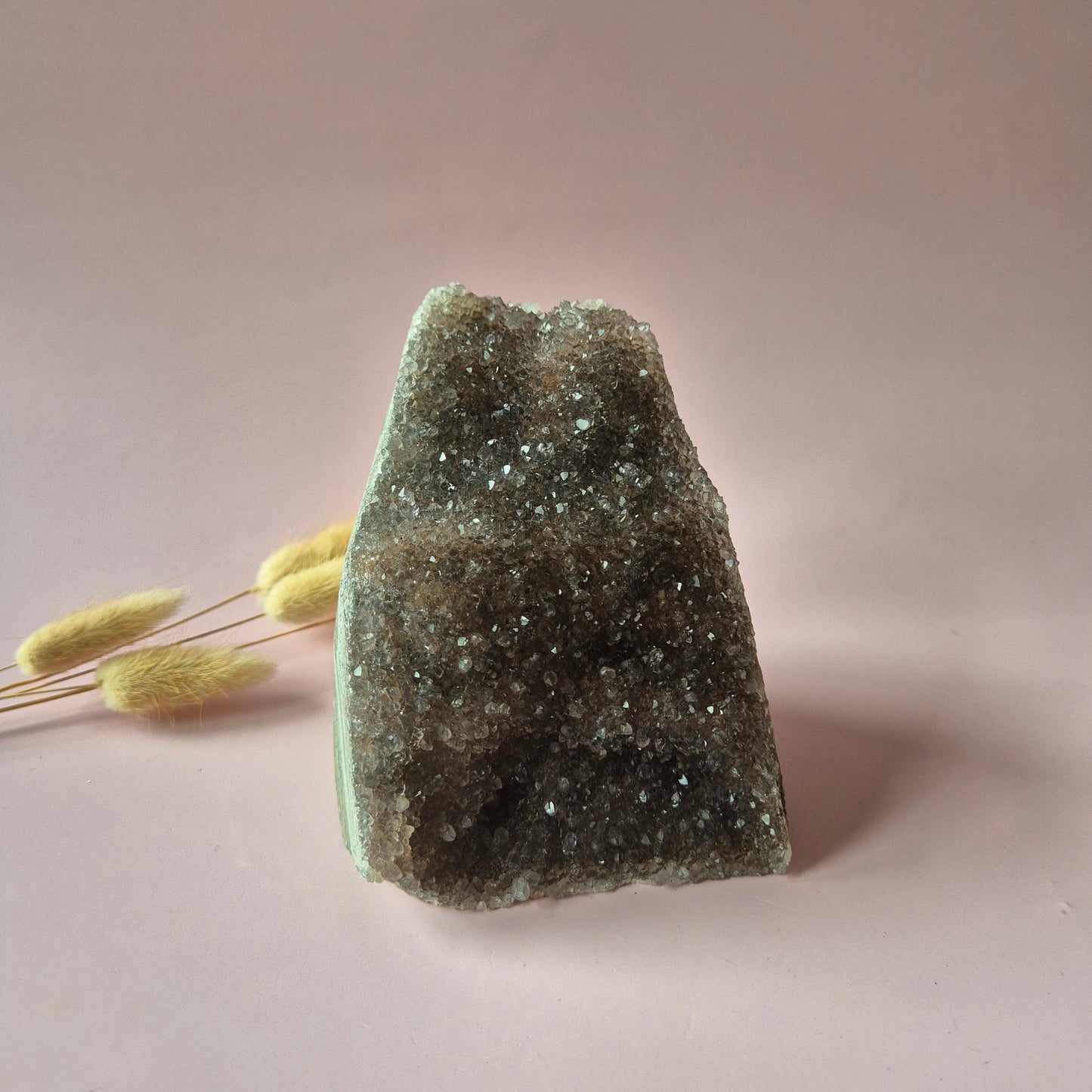 Edelsteen Amethist Geode van 1200 gram – Spirituele Eyecatcher met Krachtige Energie cathedral