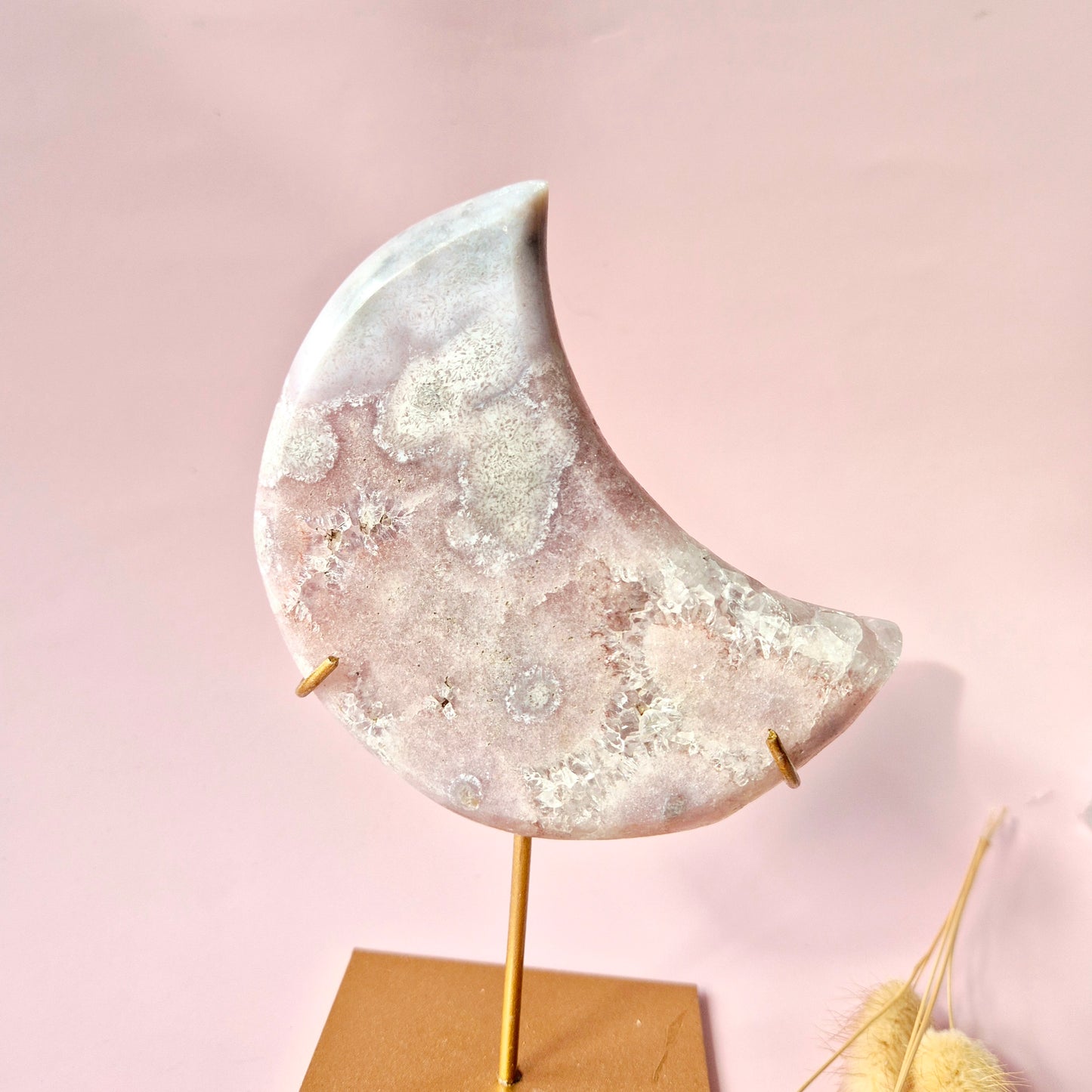 XL Edelsteen Druzy Pink Amethyst Maan – Hoge Kwaliteit #10 319g | incl. metalen standaard | uniek stuk Roze Amethist