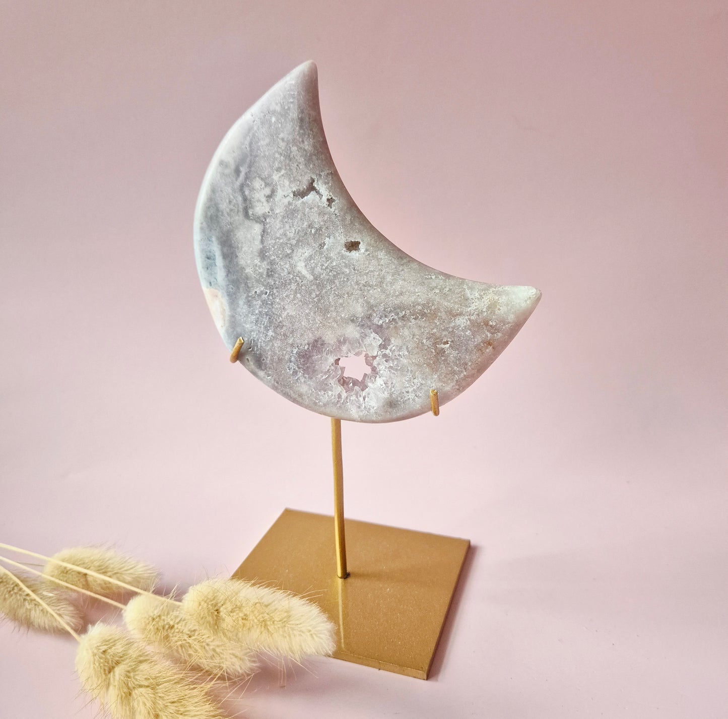 XL Edelsteen Druzy Pink Amethyst Maan – Hoge Kwaliteit #18 168g | incl. metalen standaard | uniek stuk Roze Amethist