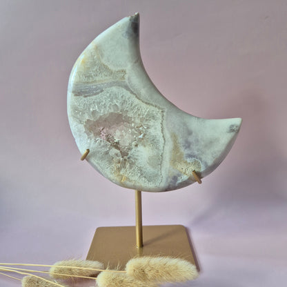 XL Edelsteen Druzy Pink Amethyst Maan – Hoge Kwaliteit 713g | incl. metalen standaard | uniek stuk Roze Amethist