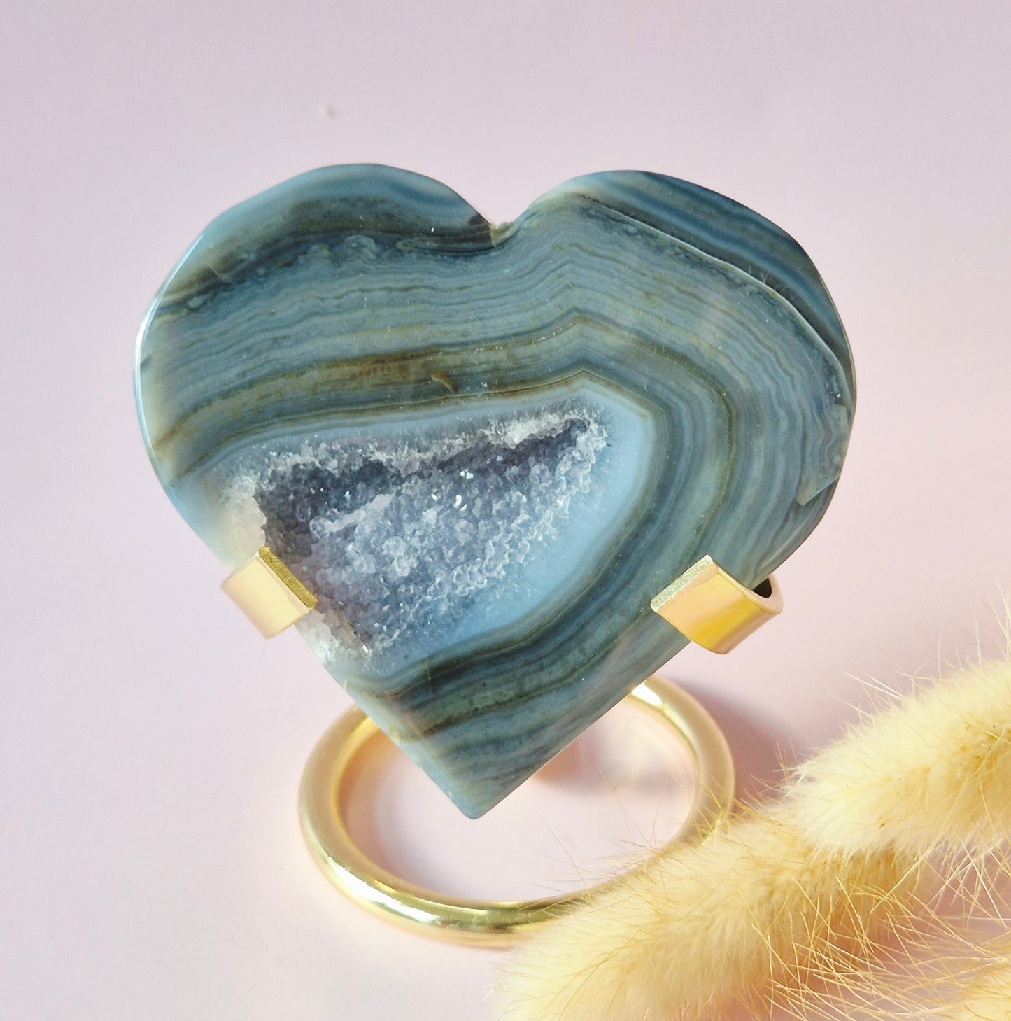 Druzy Grijze Agaat Edelsteen Hart – Inclusief Standaard - 99g