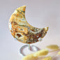 Druzy Rode Mosagaat Maan op standaard – 228g Edelsteen statement piece