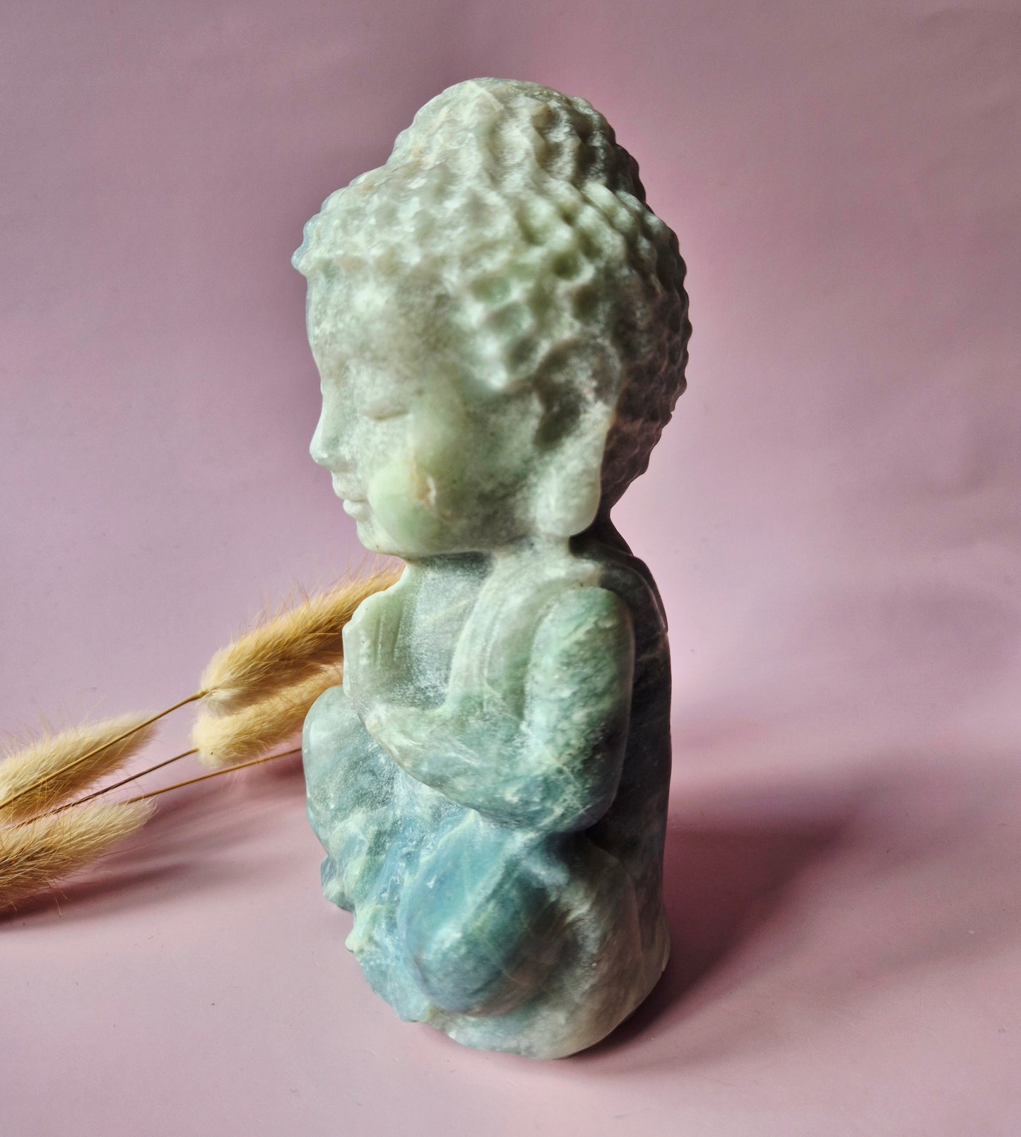 caribbean calcite buddha beeld blauw groen edelsteen meditatie decor 15 cm